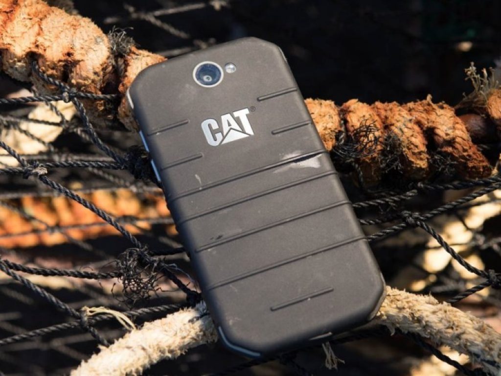 Caterpillar CAT B25 · Teléfono móvil resistente todoterreno